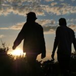 Men walking in nature - Leadership Vacuums